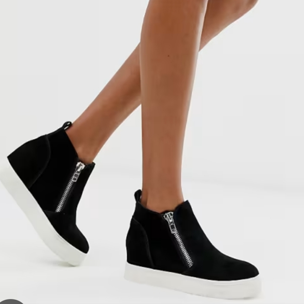 Steve Madden Wedgie 10 Hidden Wedge Leather platform zipper detail Sneakers